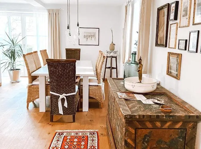 Exquisites Uebernachten In Der Aeltesten Stadt Oesterreichs