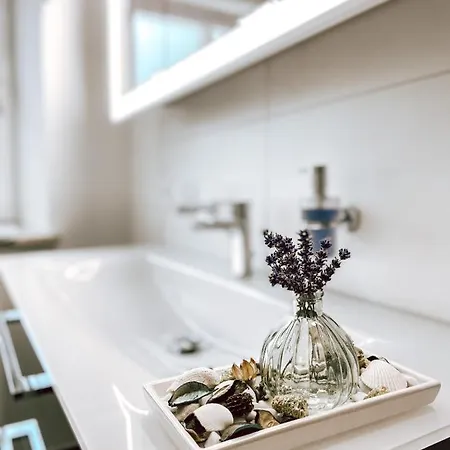 Appartement Exquisites Uebernachten In Der Aeltesten Stadt Oesterreichs